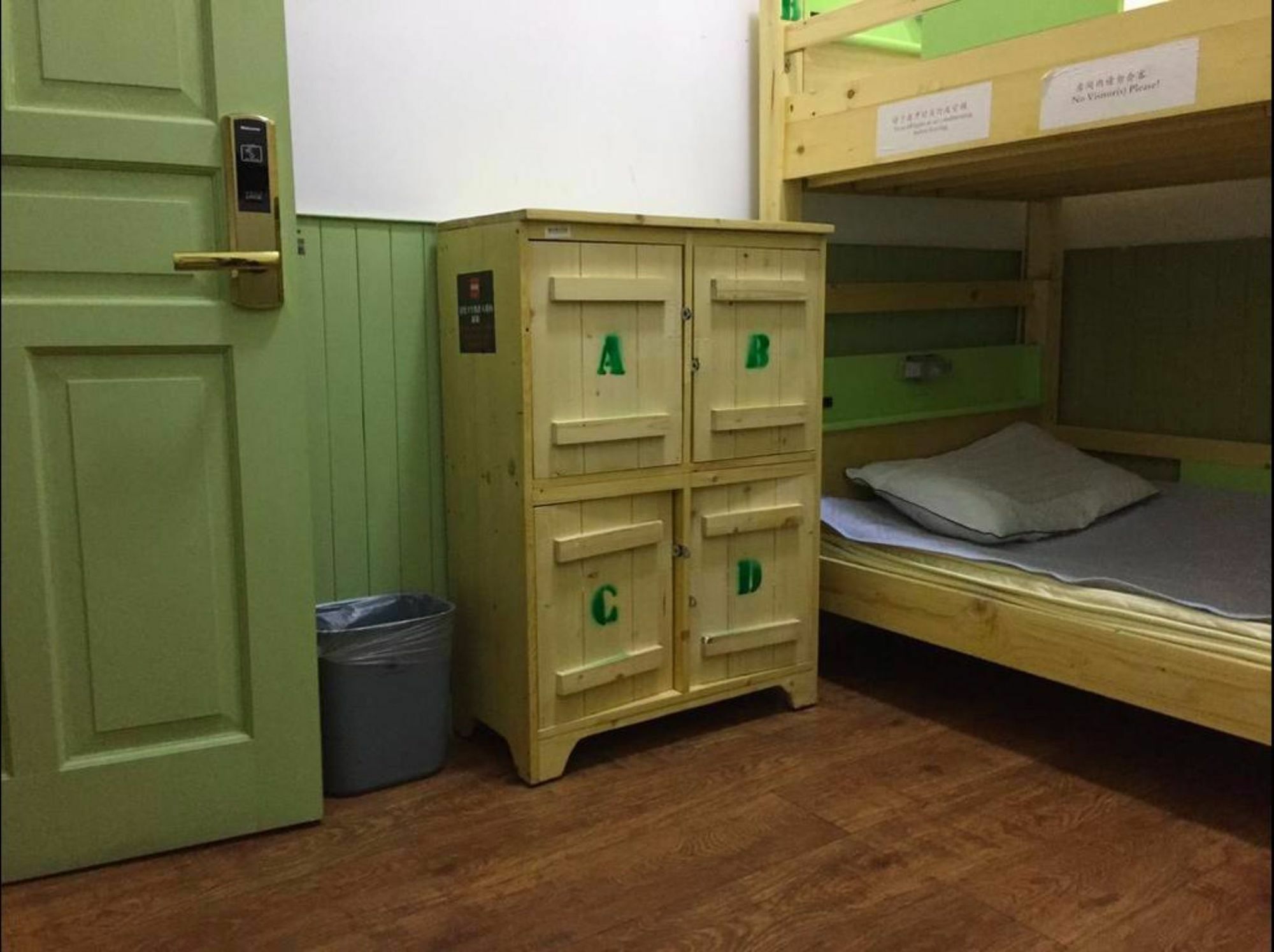 No.2 Haiguan Hutong Youth Hostel Тяньцзинь Экстерьер фото